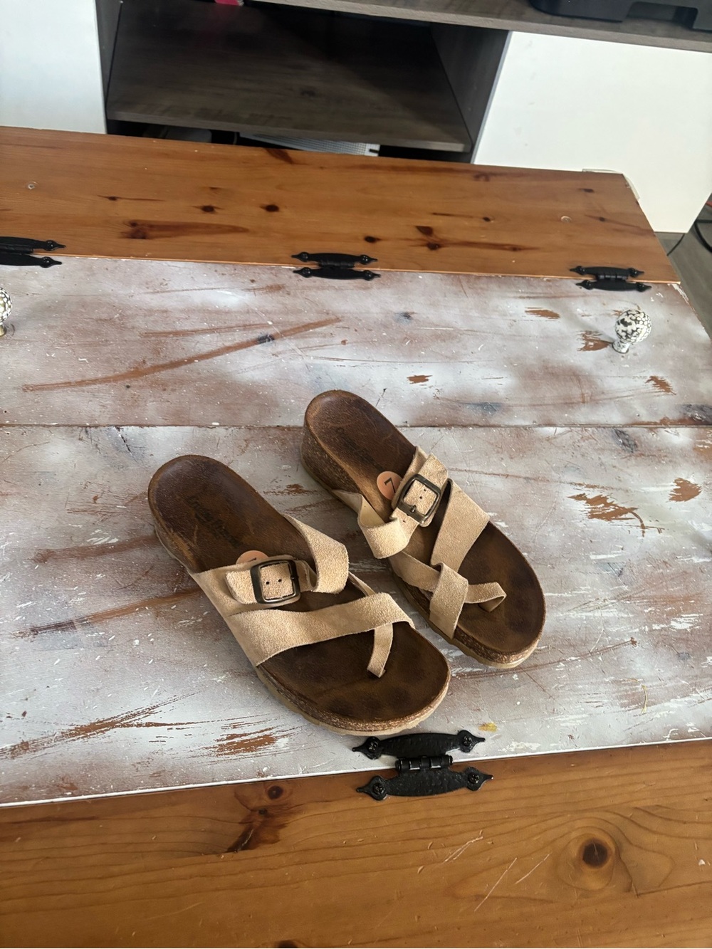 Birkenstock Tan Crisscross Buckle Sandals